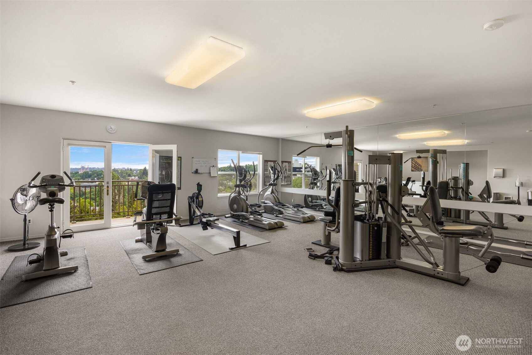 3221 SW Avalon Way Seattle WA 98126