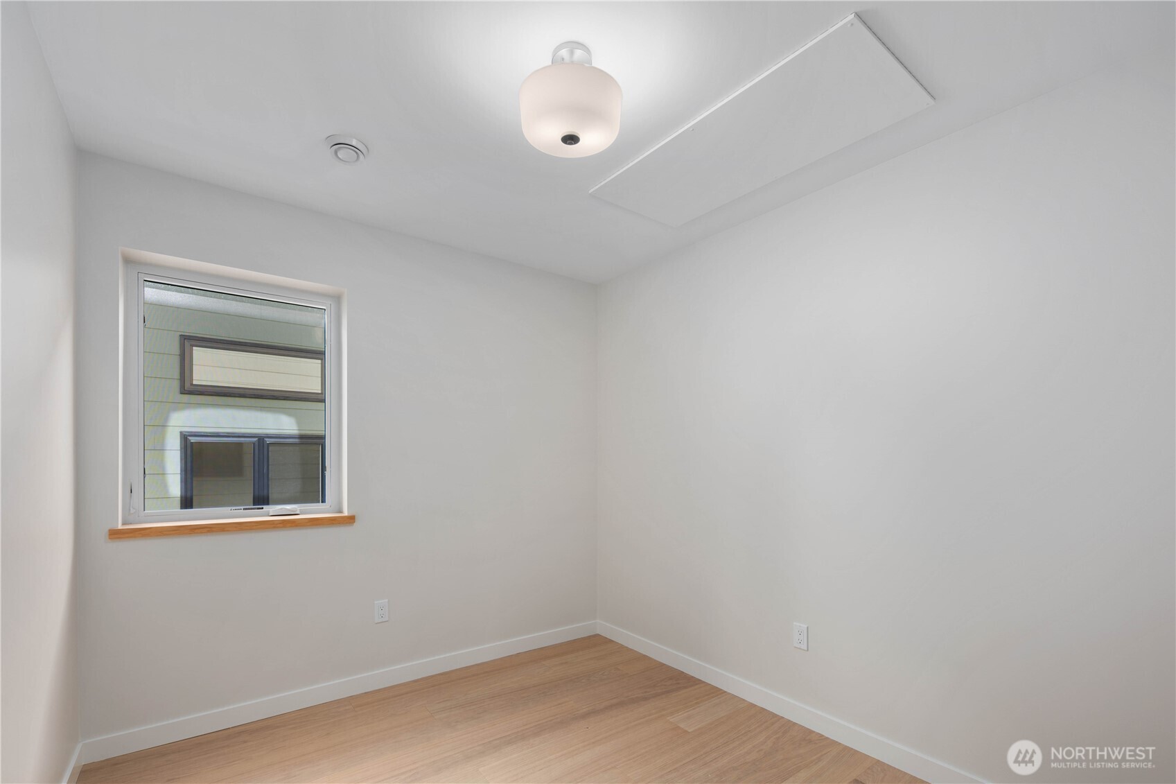 8625 30th Avenue SW Seattle WA 98126