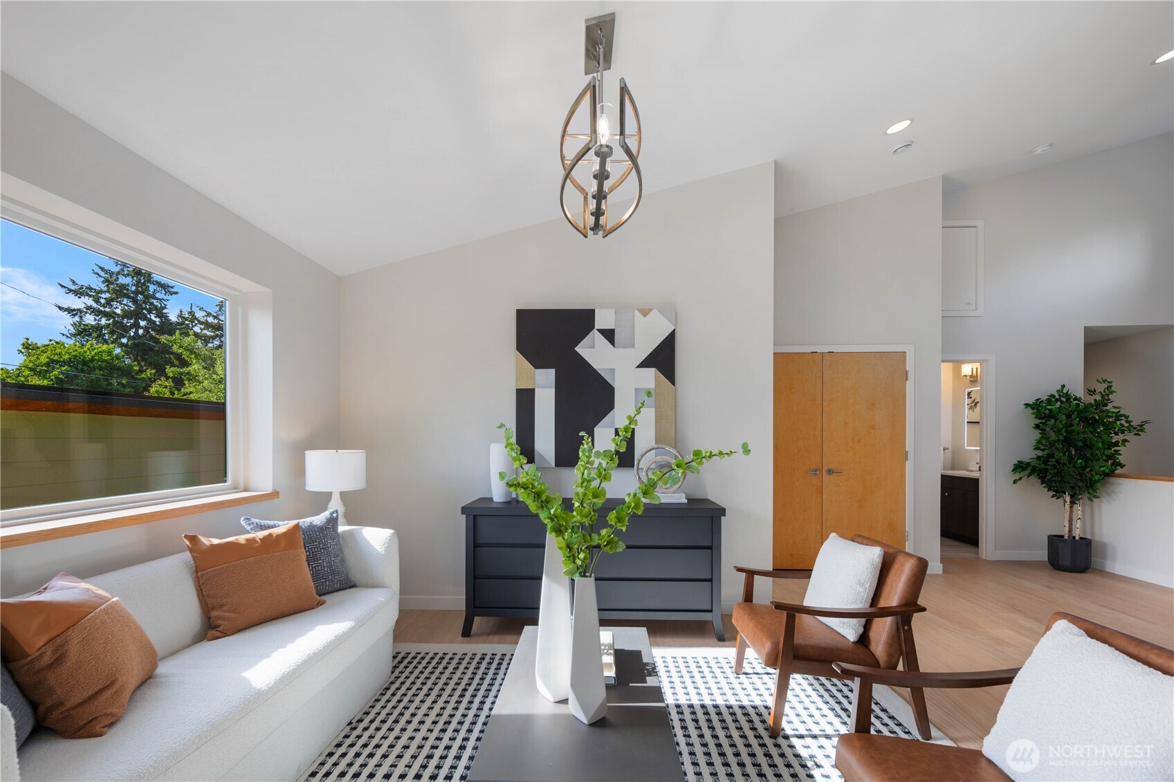 8625 30th Avenue SW Seattle WA 98126