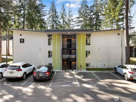 14515 NE 32nd Street Bellevue WA 98007
