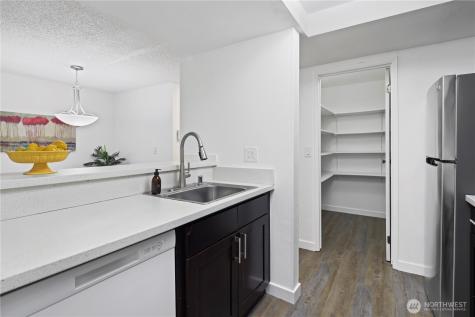 14515 NE 32nd Street Bellevue WA 98007
