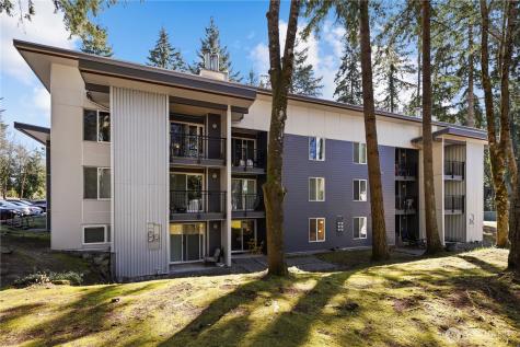 14515 NE 32nd Street Bellevue WA 98007