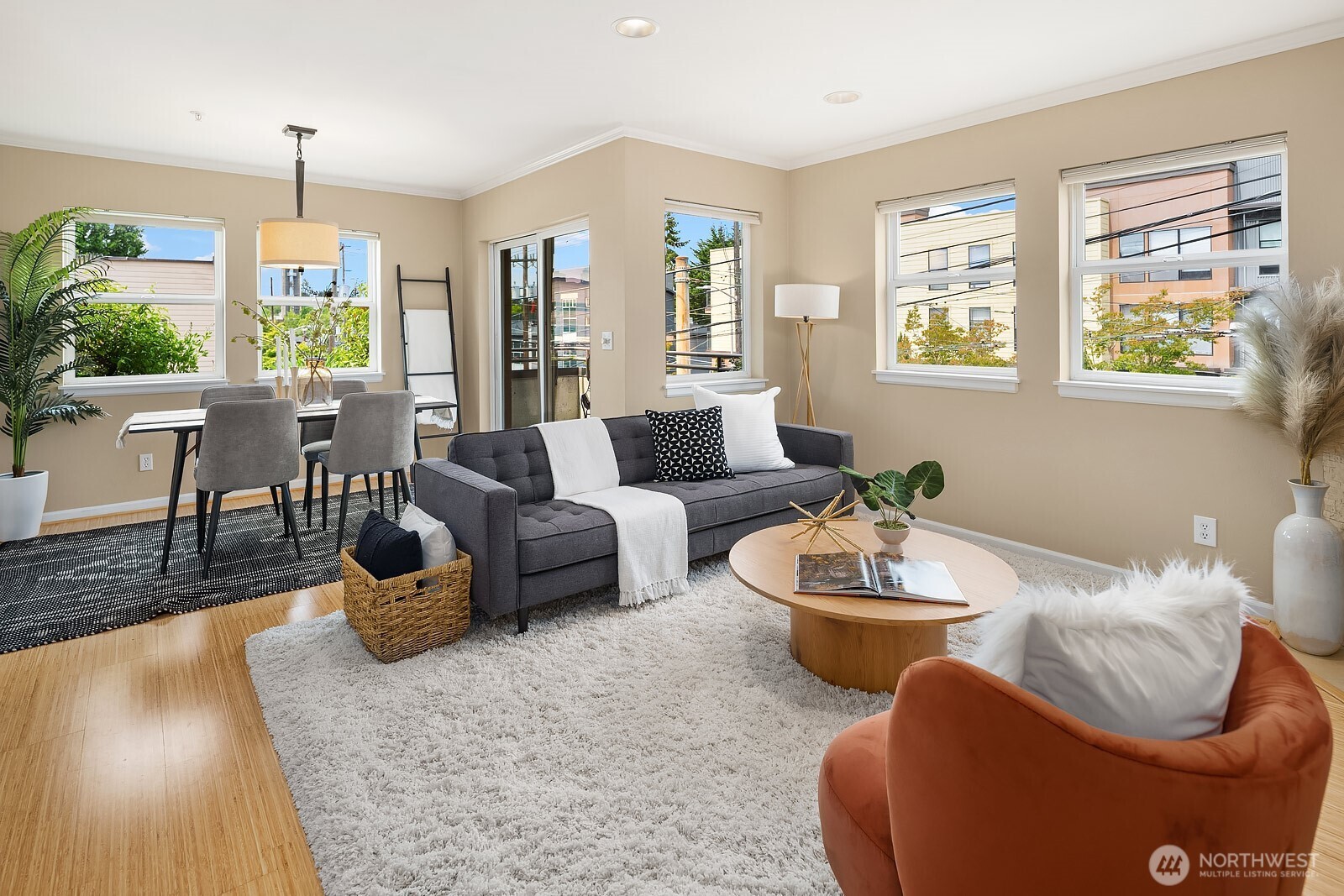 1417 Queen Anne Avenue N Seattle WA 98109