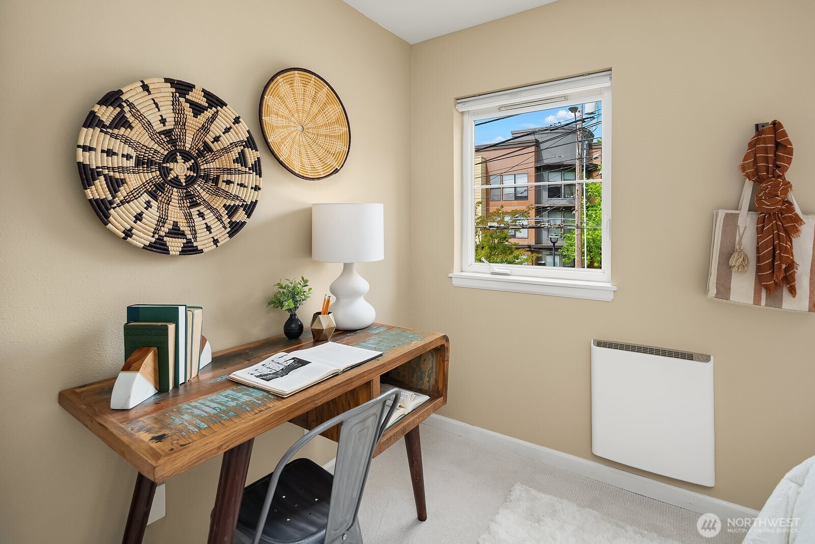 1417 Queen Anne Avenue N Seattle WA 98109