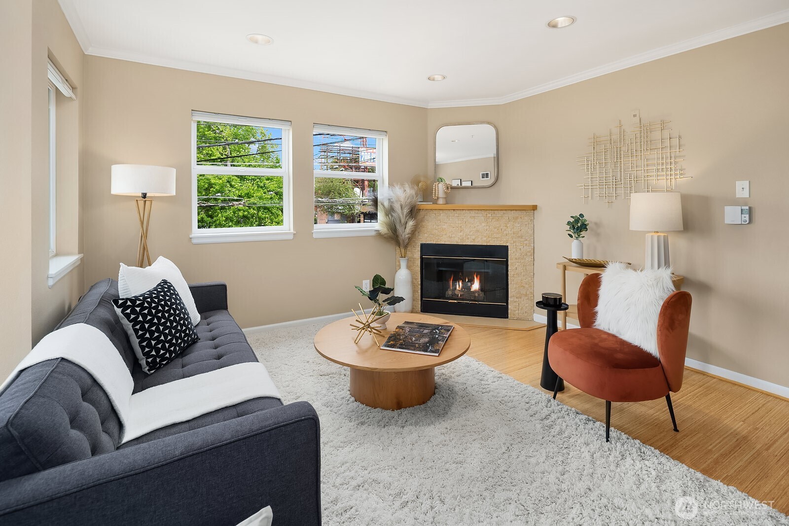 1417 Queen Anne Avenue N Seattle WA 98109