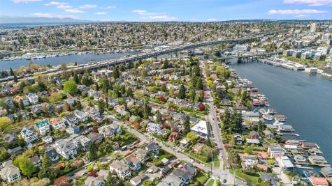 3217 Eastlake Avenue E Seattle WA 98102