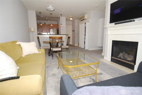 3217 Eastlake Avenue E Seattle WA 98102