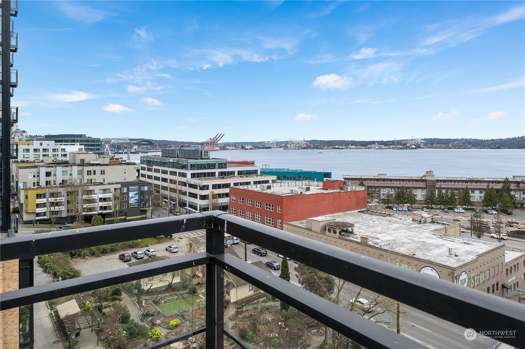 2607 Western Avenue Seattle WA 98121