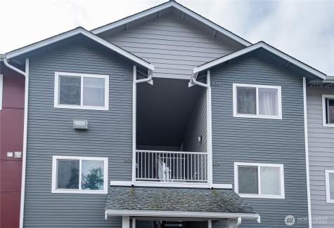 1651 SW Mulberry Oak Harbor WA 98277