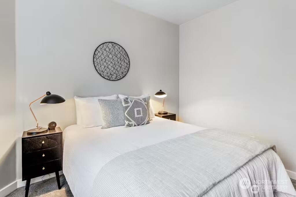 2414 1st Avenue Seattle WA 98121