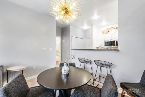 2414 1st Avenue Seattle WA 98121
