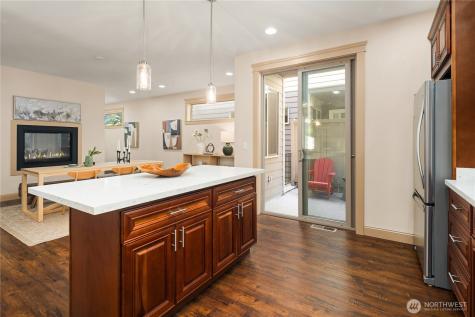 557 SE Andrews Street Issaquah WA 98027