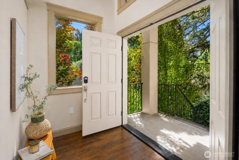 557 SE Andrews Street Issaquah WA 98027