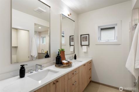 9315 132nd Avenue NE Kirkland WA 98033
