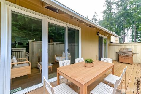 7117 40th Street W University Place WA 98466