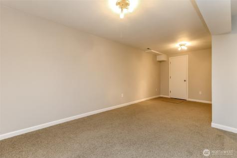7117 40th Street W University Place WA 98466