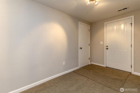 7117 40th Street W University Place WA 98466