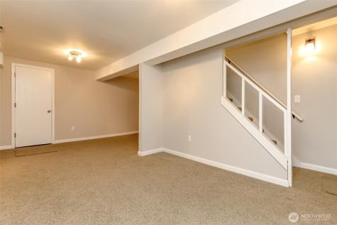 7117 40th Street W University Place WA 98466