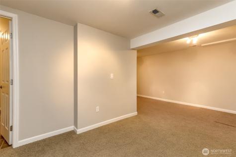 7117 40th Street W University Place WA 98466