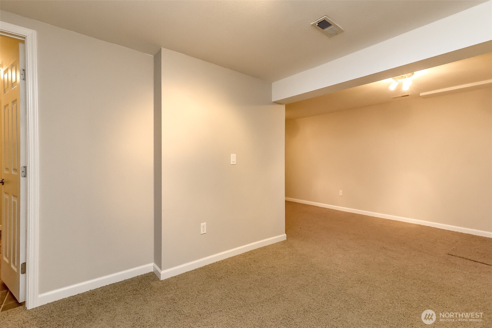 7117 40th Street W University Place WA 98466