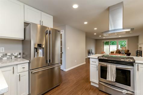 7117 40th Street W University Place WA 98466