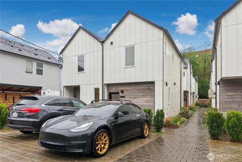10354 Wallingford Avenue N Seattle WA 98133