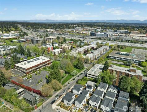 10354 Wallingford Avenue N Seattle WA 98133