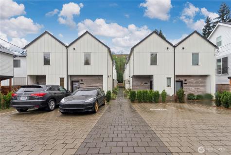 10354 Wallingford Avenue N Seattle WA 98133