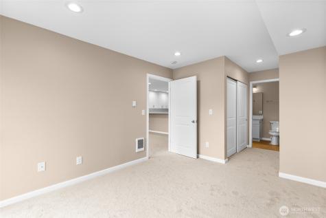 2000 W Barrett Street Seattle WA 98199