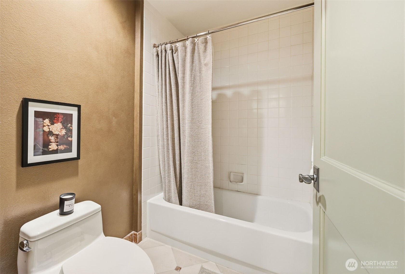 2030 Western Avenue Seattle WA 98121