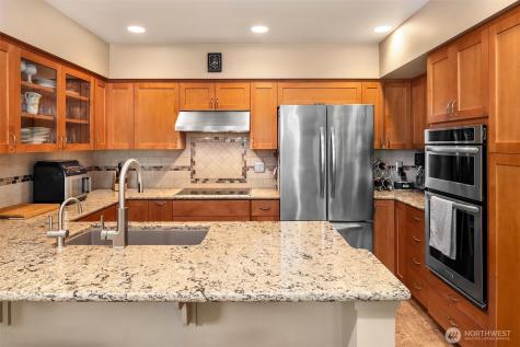 102 State Street S Kirkland WA 98033