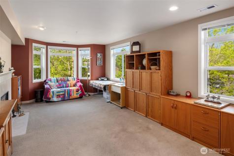 102 State Street S Kirkland WA 98033