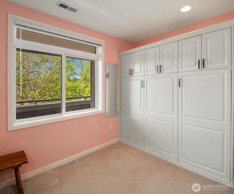 102 State Street S Kirkland WA 98033
