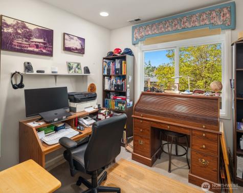 102 State Street S Kirkland WA 98033