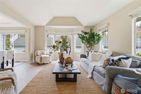 4222 144th Lane SE Bellevue WA 98006