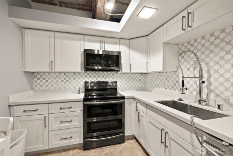 1507 Western Avenue Seattle WA 98101