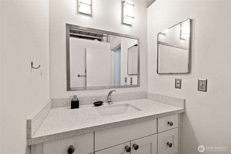 1507 Western Avenue Seattle WA 98101