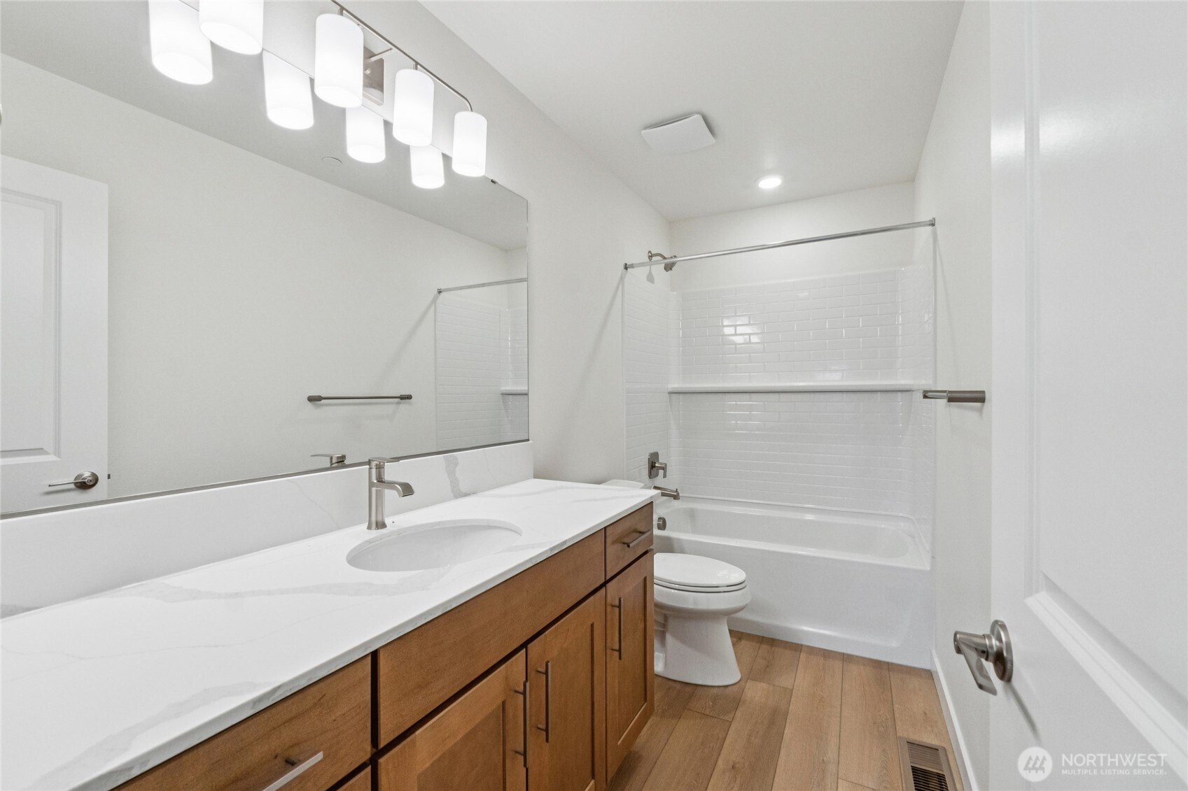 24237 13th Avenue SE Bothell WA 98021