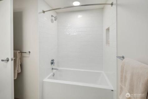 1250 Alki Avenue SW Seattle WA 98116