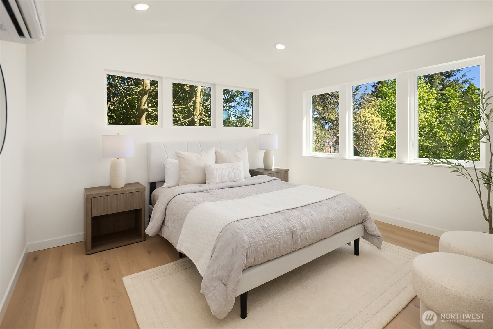 7330 25th Avenue NW Seattle WA 98117