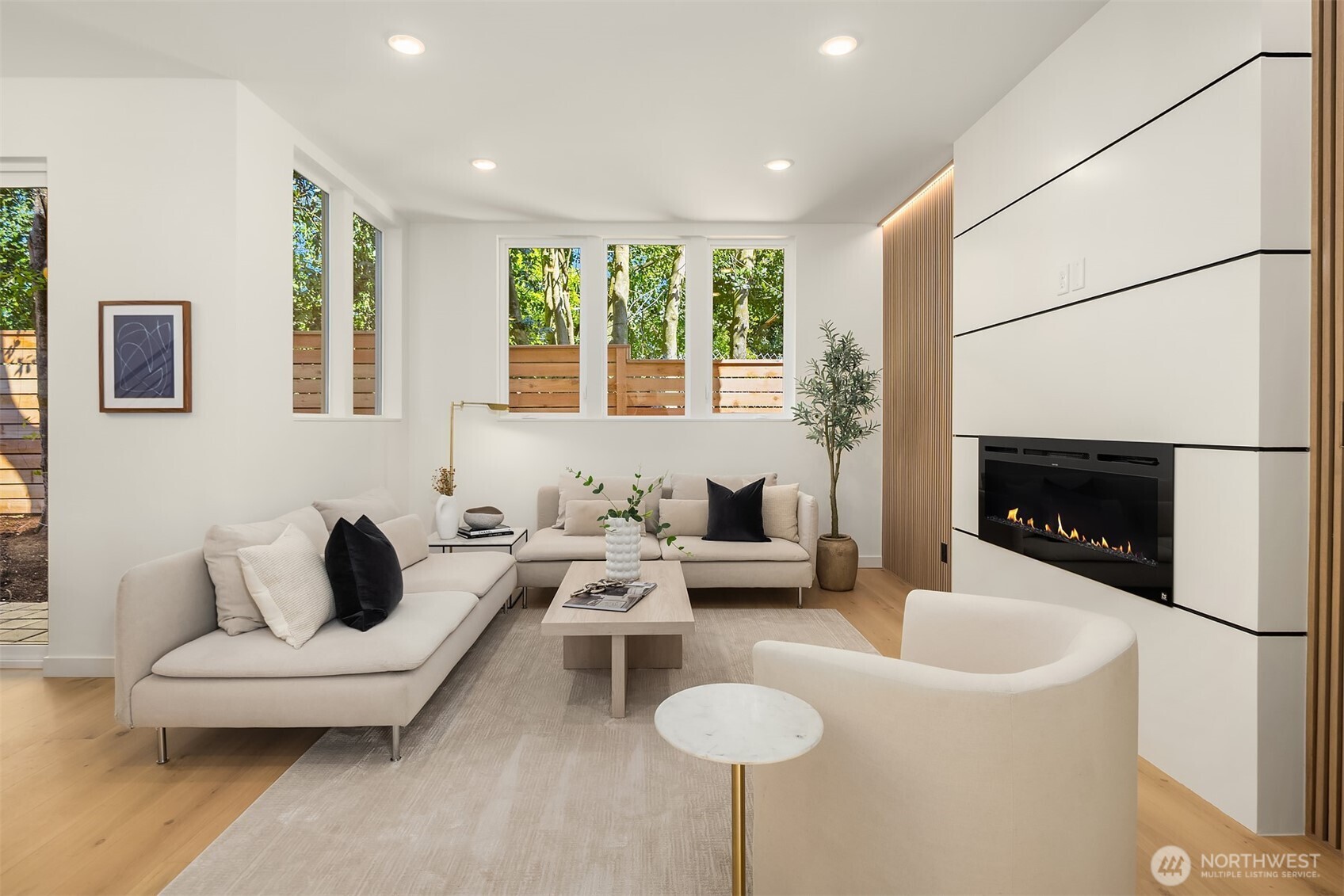 7330 25th Avenue NW Seattle WA 98117
