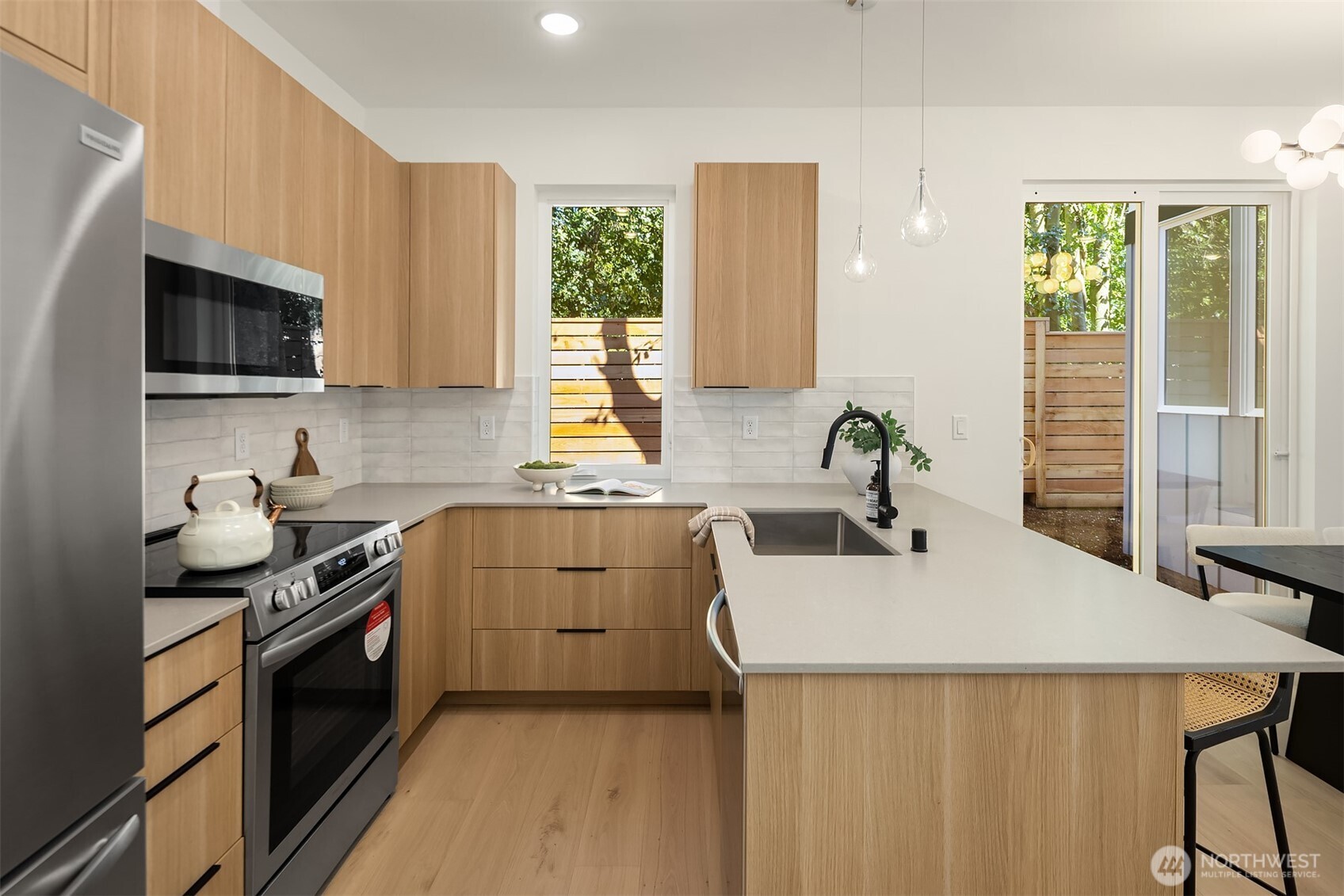 7330 25th Avenue NW Seattle WA 98117