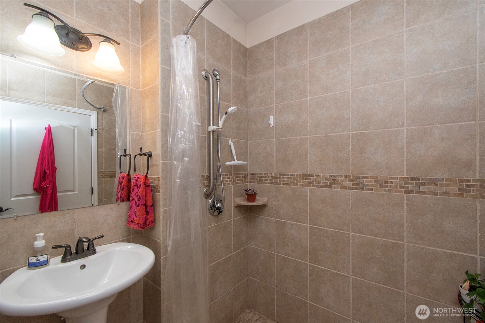 2615 Peach Court Port Angeles WA 98363