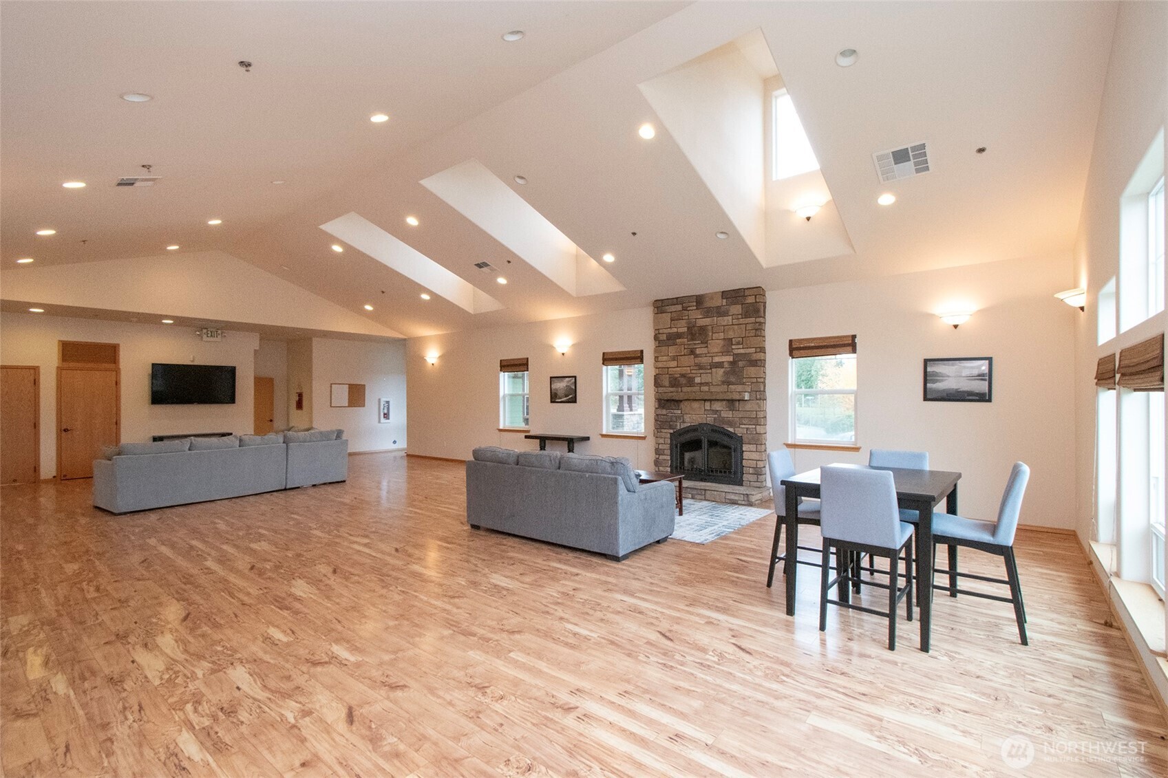 2615 Peach Court Port Angeles WA 98363