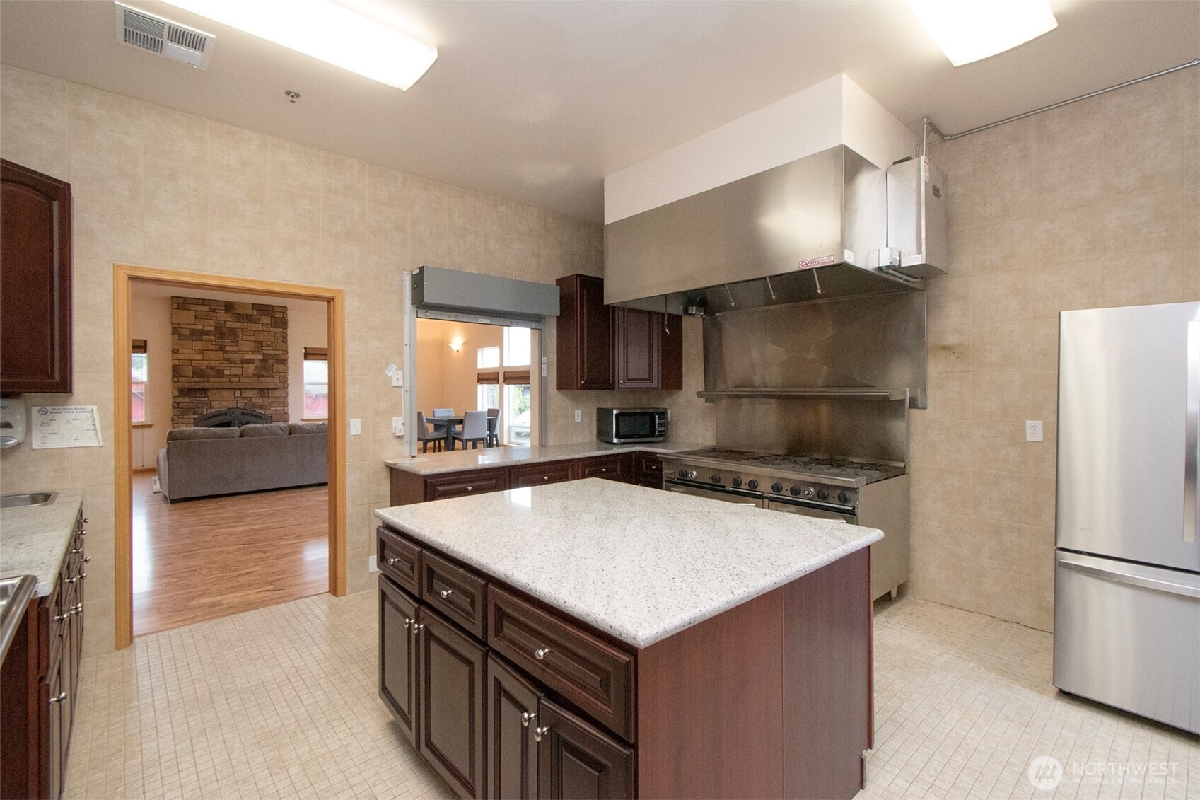 2615 Peach Court Port Angeles WA 98363
