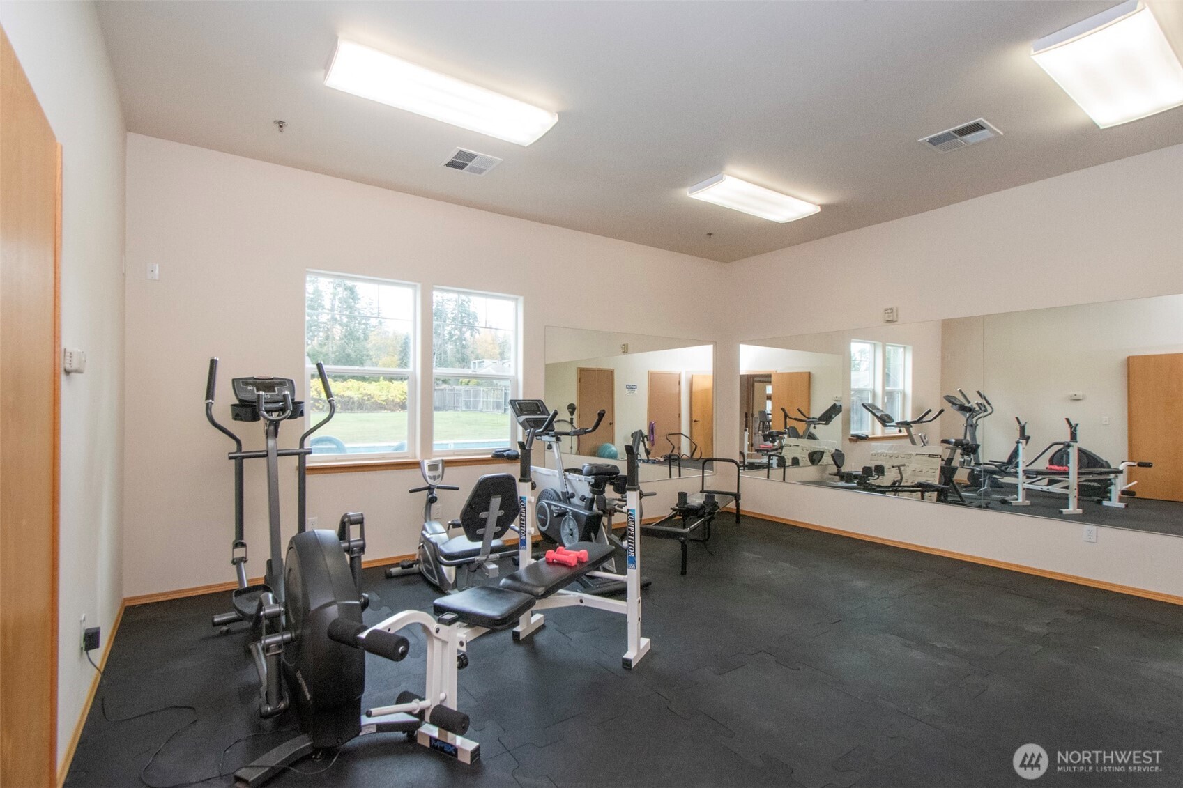2615 Peach Court Port Angeles WA 98363