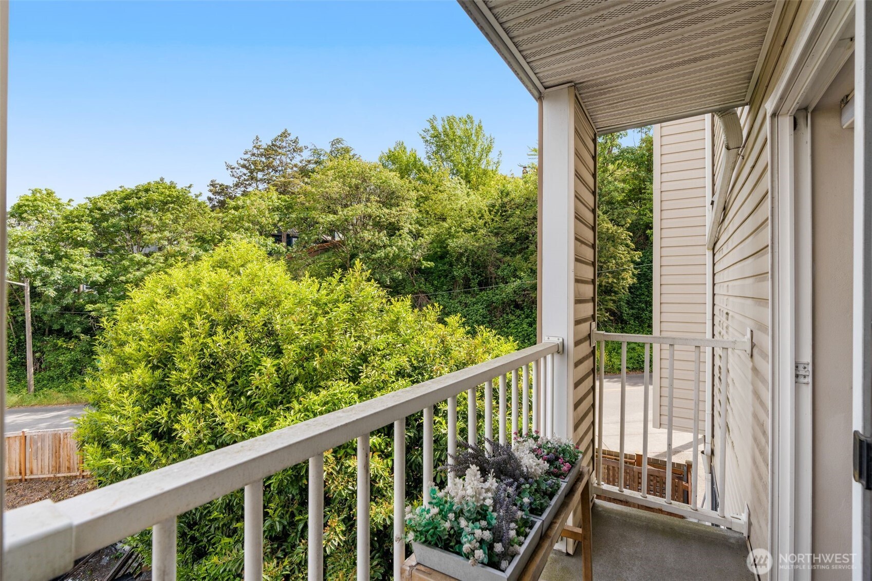2530 Fifteenth Avenue W Seattle WA 98119