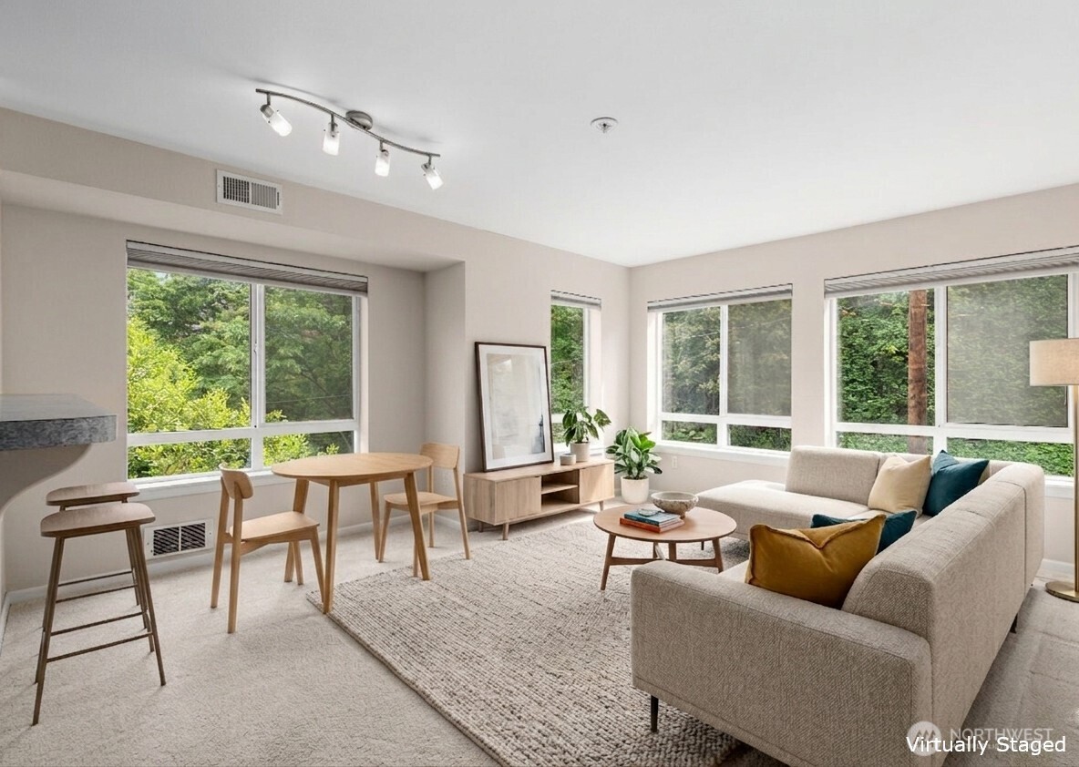2530 Fifteenth Avenue W Seattle WA 98119