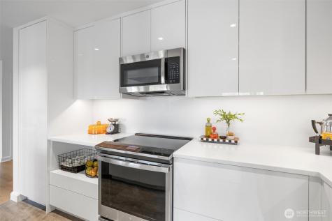 1401 5th Avenue W Seattle WA 98119