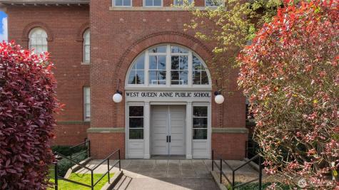 1401 5th Avenue W Seattle WA 98119
